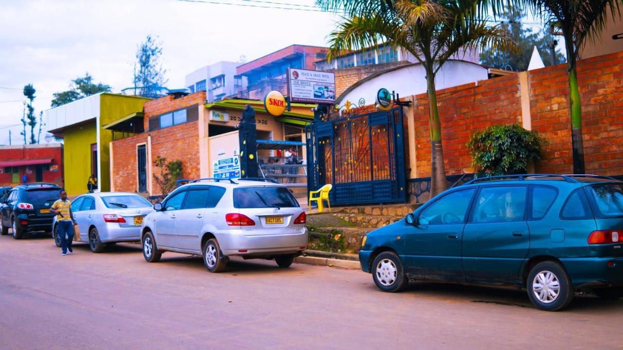 Peace & Grace Motel Kigali Eksteriør bilde